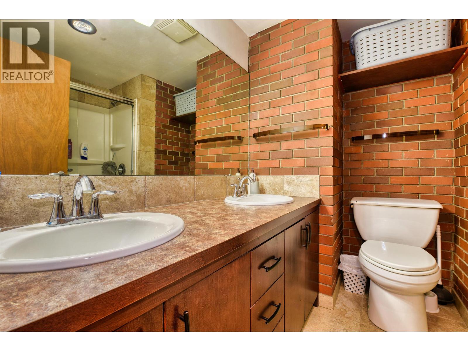 578 GIBBON STREET - 20