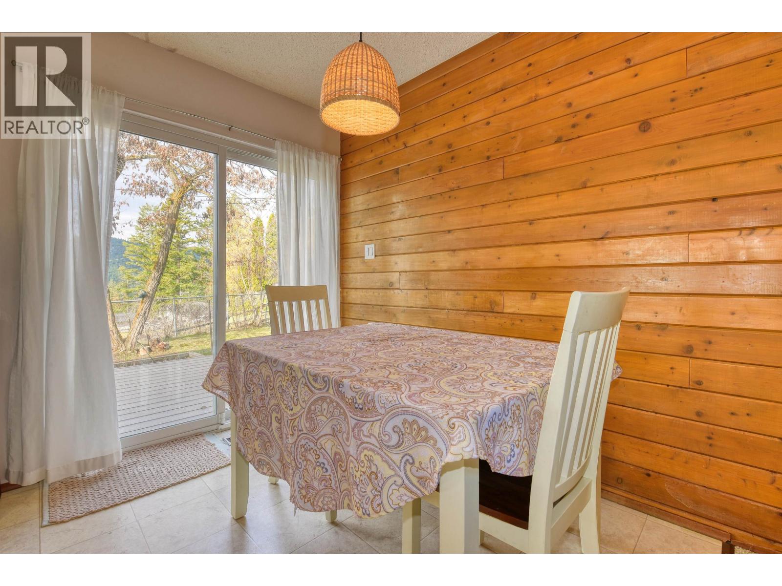 578 GIBBON STREET - 11