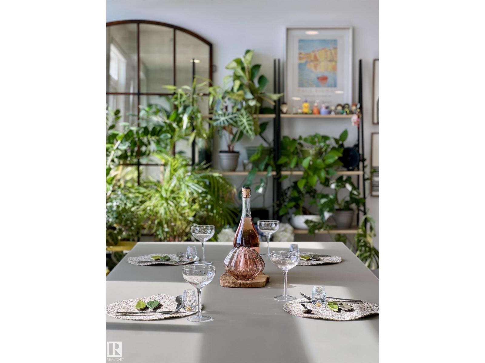 6055 KING LANDING LD SW, Edmonton