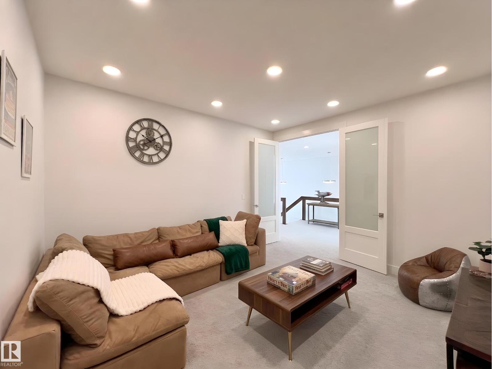 6055 KING LANDING LD SW, Edmonton