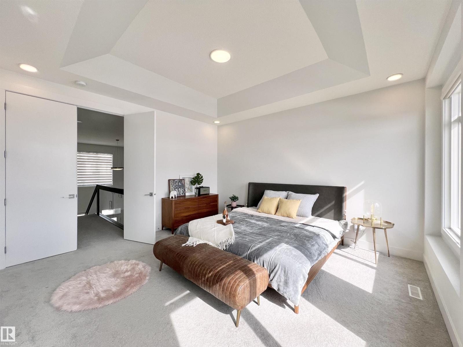 6055 KING LANDING LD SW, Edmonton