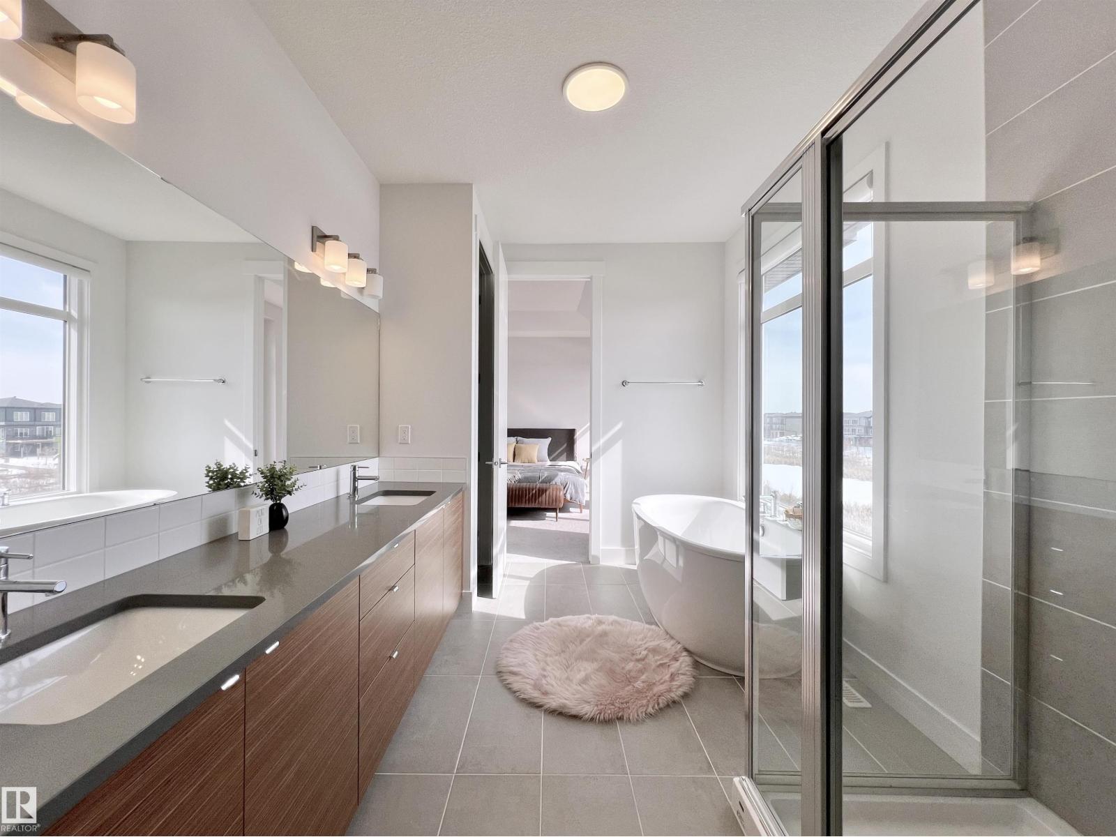 6055 KING LANDING LD SW, Edmonton