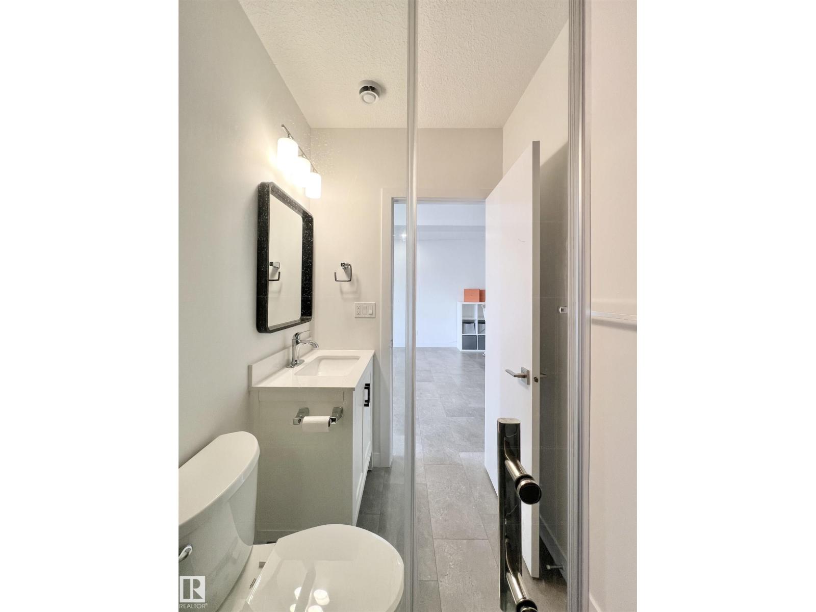 6055 KING LANDING LD SW, Edmonton