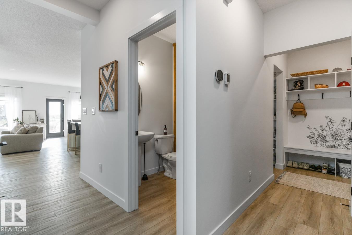 19147 22 AV NW, Edmonton