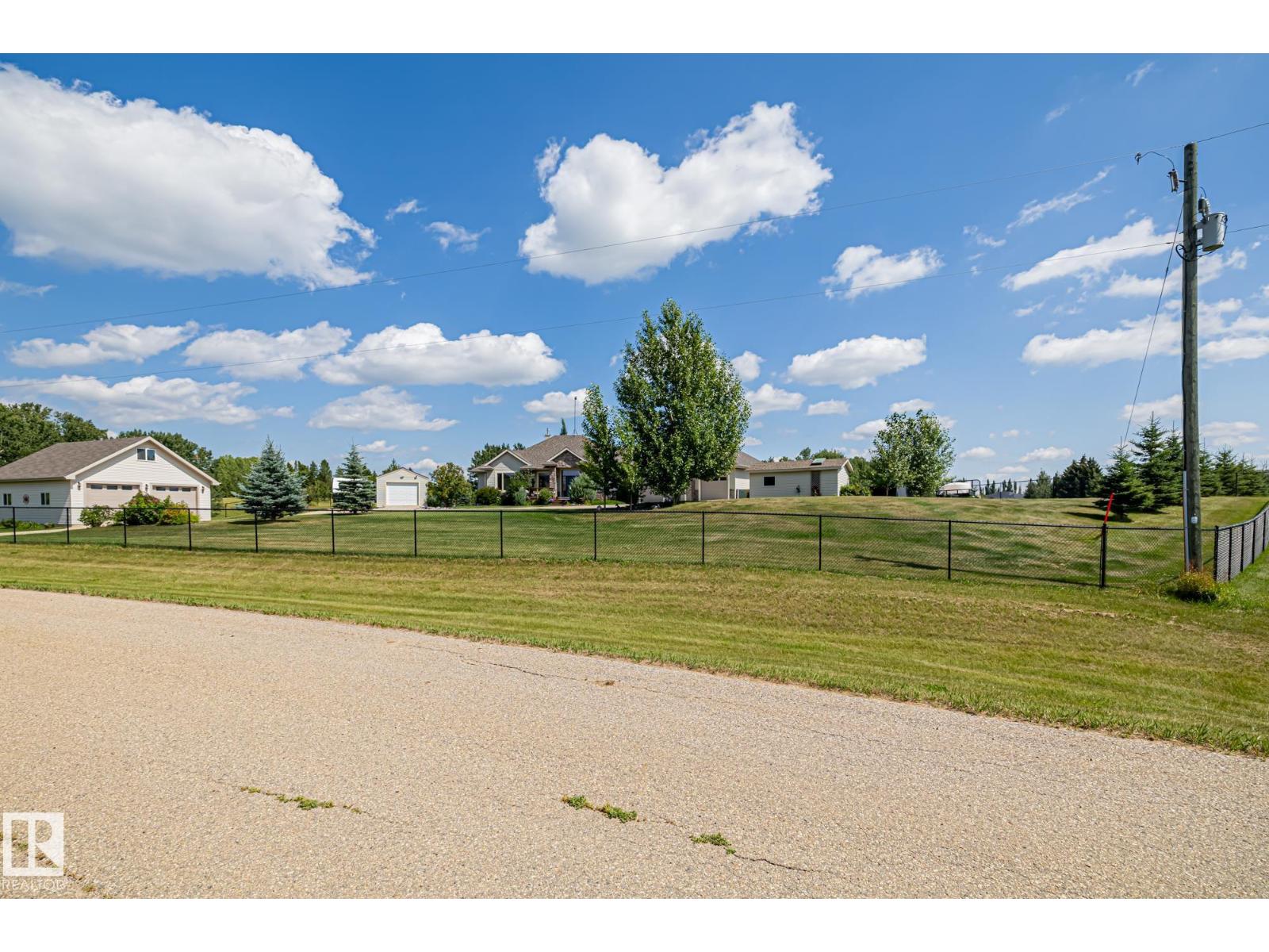 #13 1307 TWP ROAD 533, Rural Parkland County
