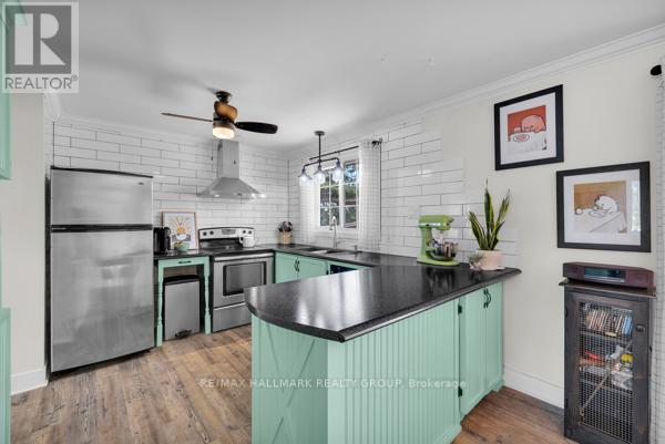 2 ARMSTRONG PLACE — photo 12