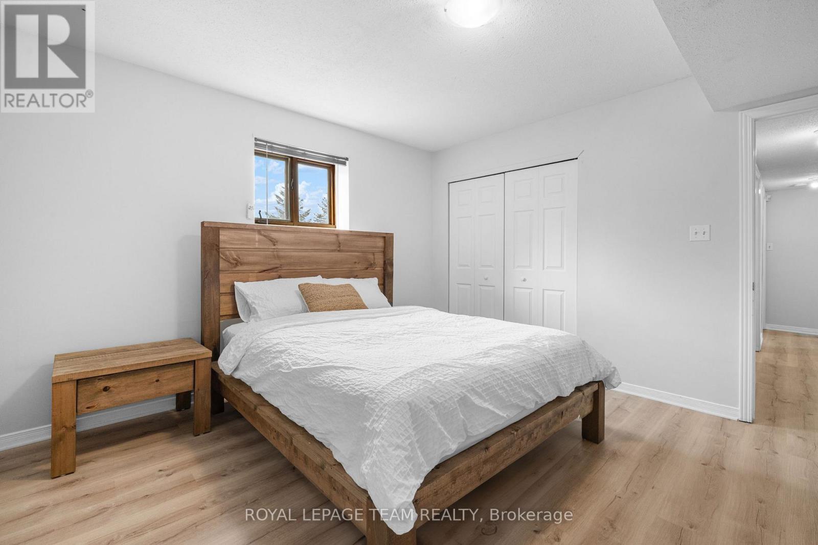 1386 JOHNSTON DRIVE - 25