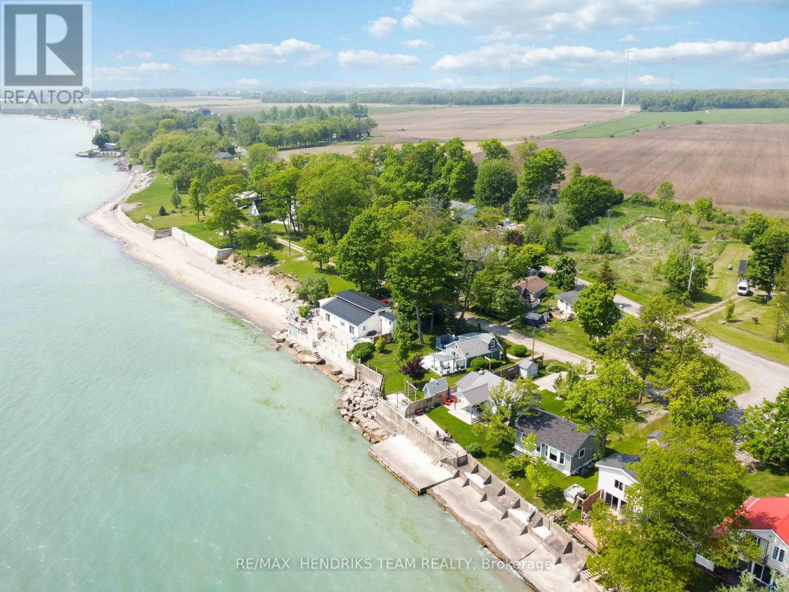 9 SHORELINE TRAIL - 27