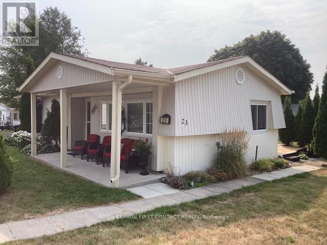 23 MIMOSA CRESCENT - 1