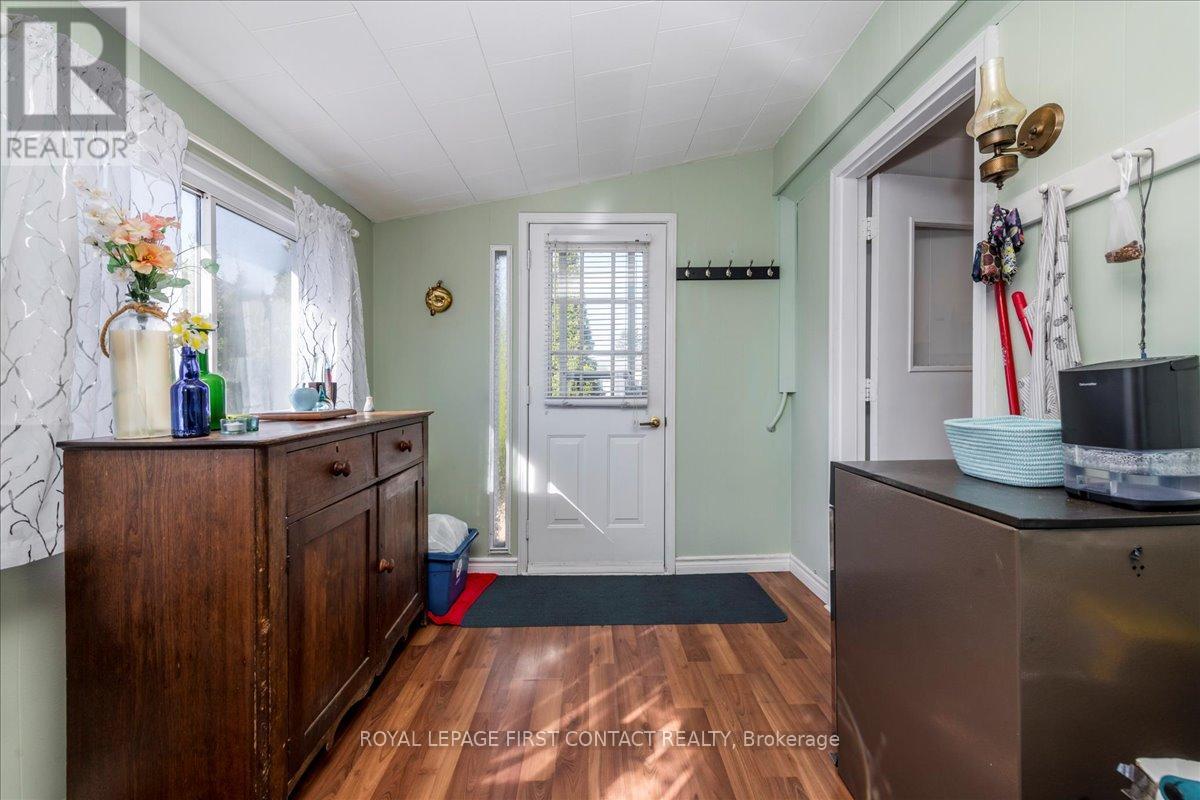 23 MIMOSA CRESCENT - 16
