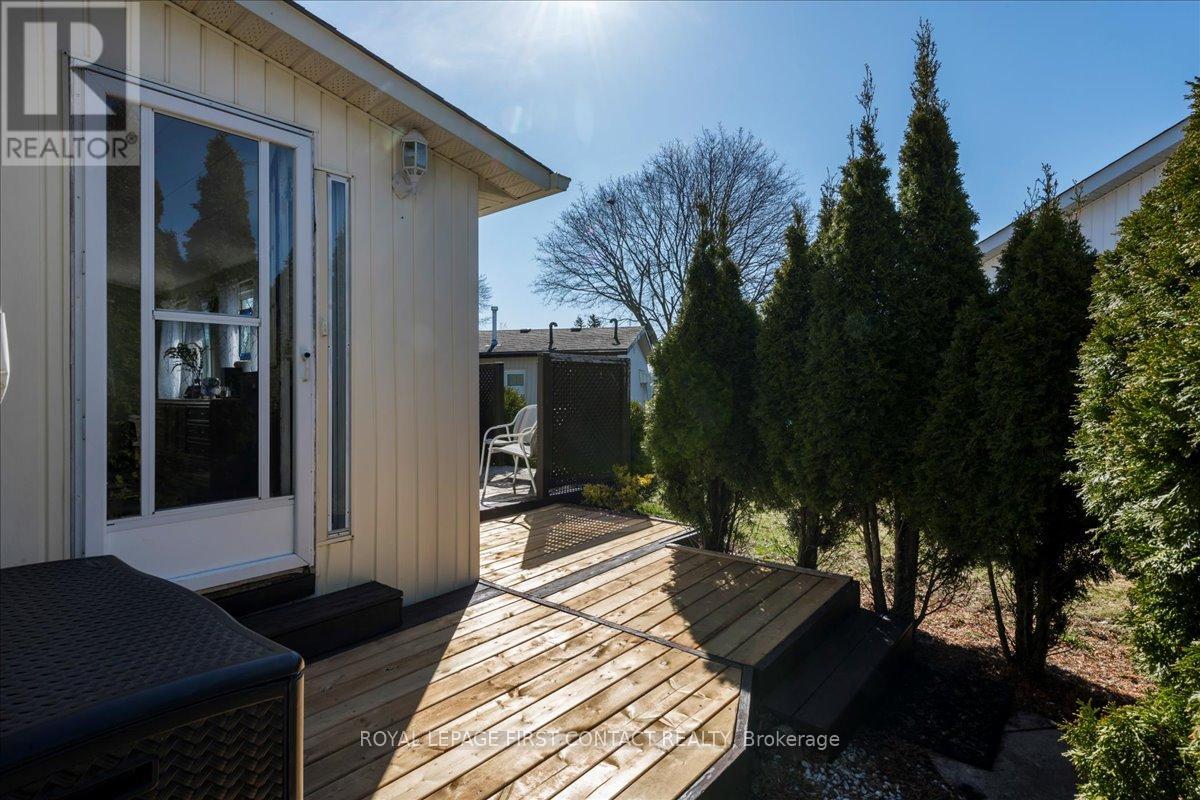 23 MIMOSA CRESCENT - 18