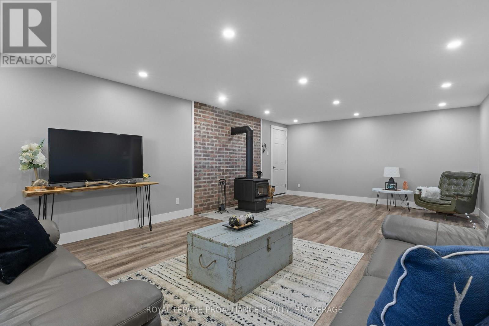 1376 EDEN GROVE ROAD - 28