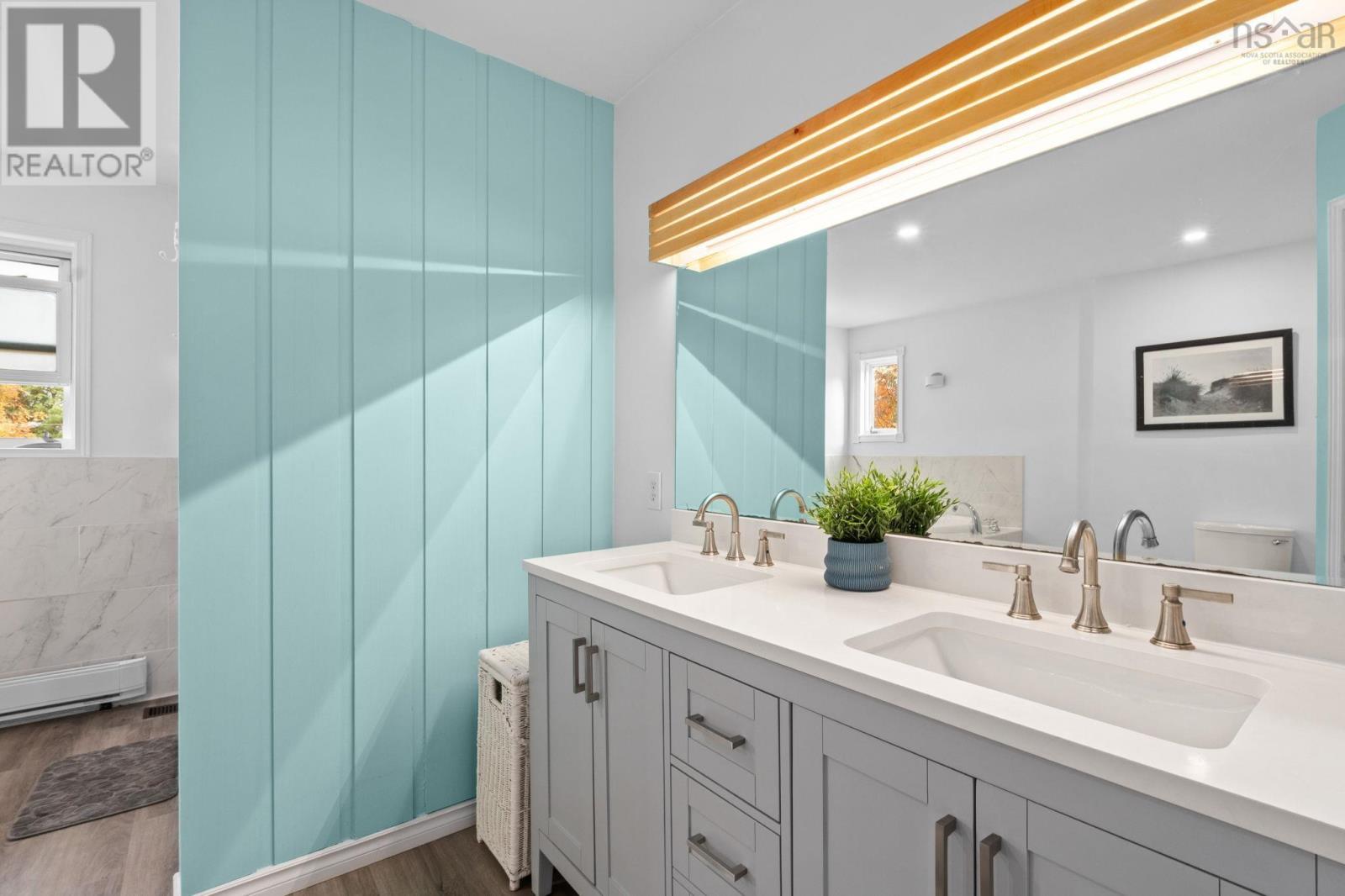 Property 16 of 33 of 7 Sexton Court