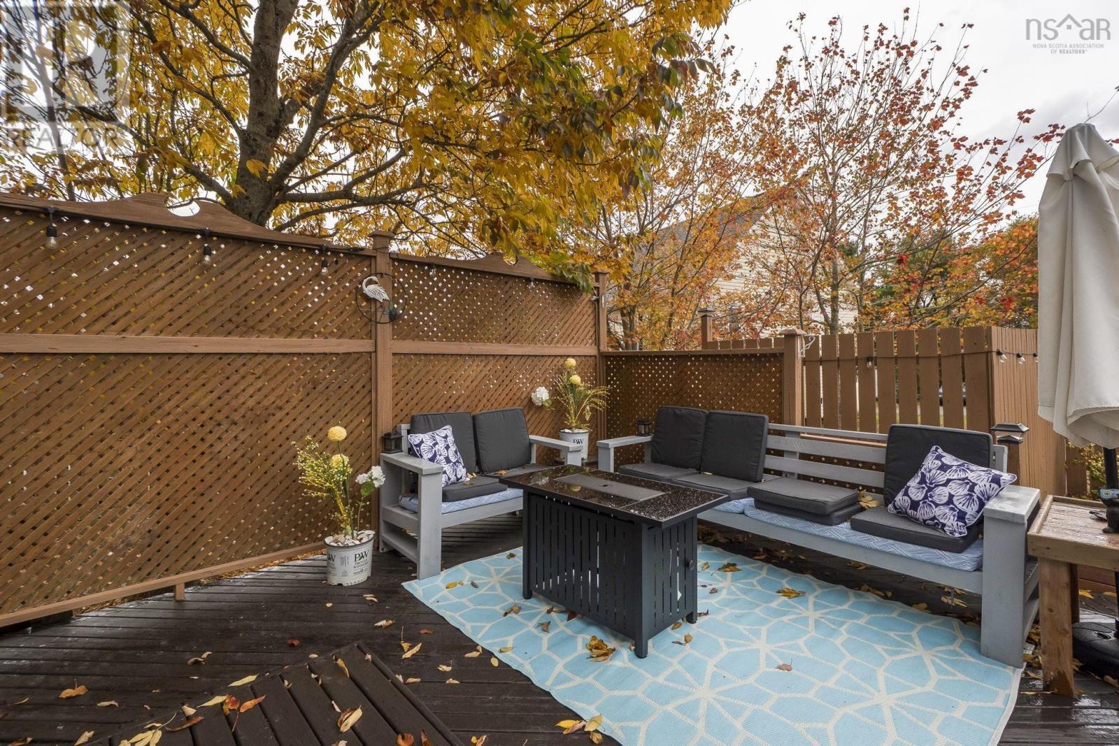 Property 32 of 33 of 7 Sexton Court