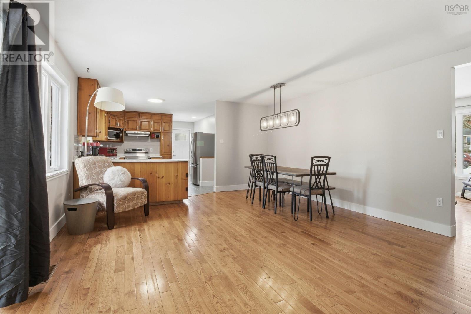 17 SPRUCEWOOD AVENUE - 11