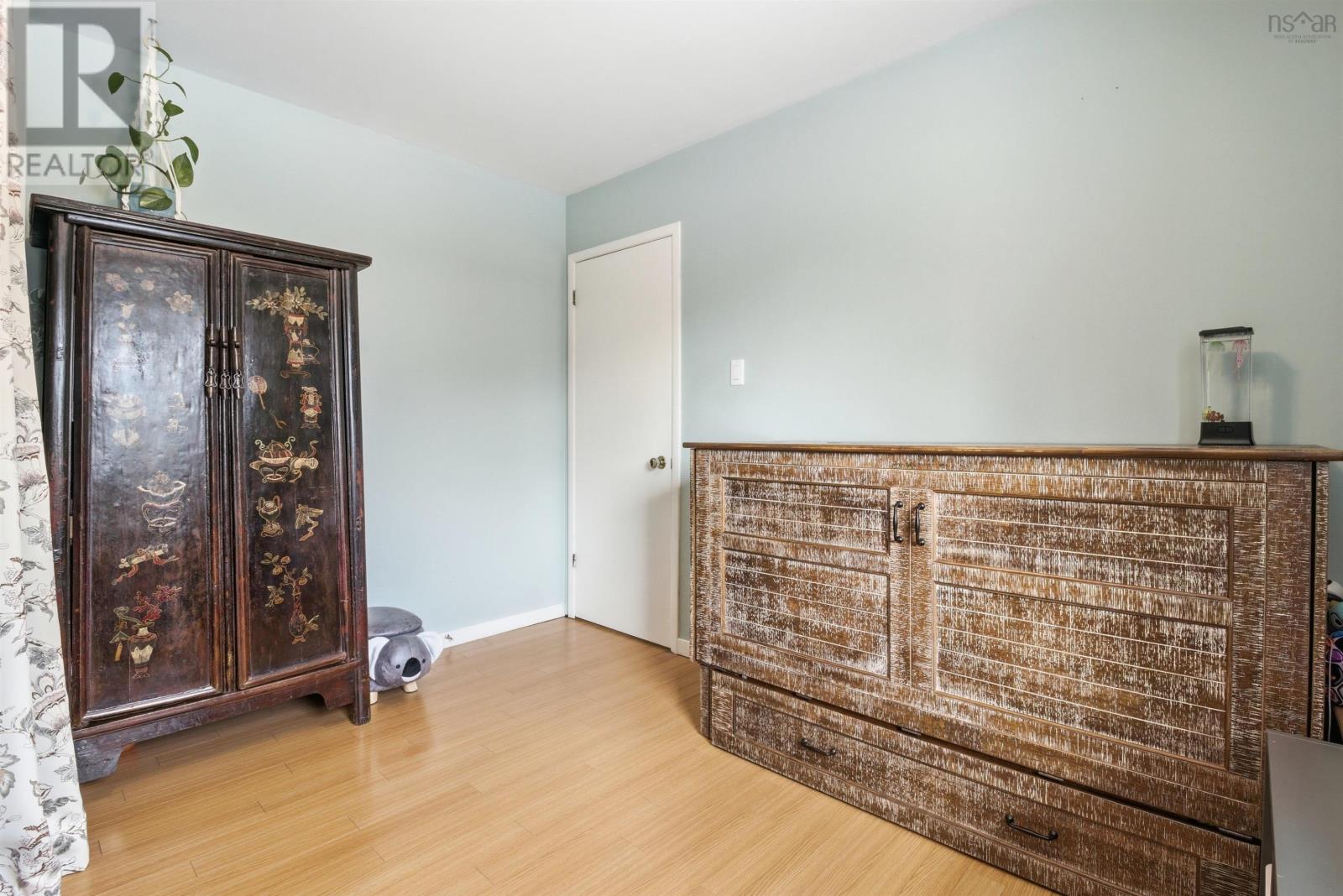 17 SPRUCEWOOD AVENUE - 22