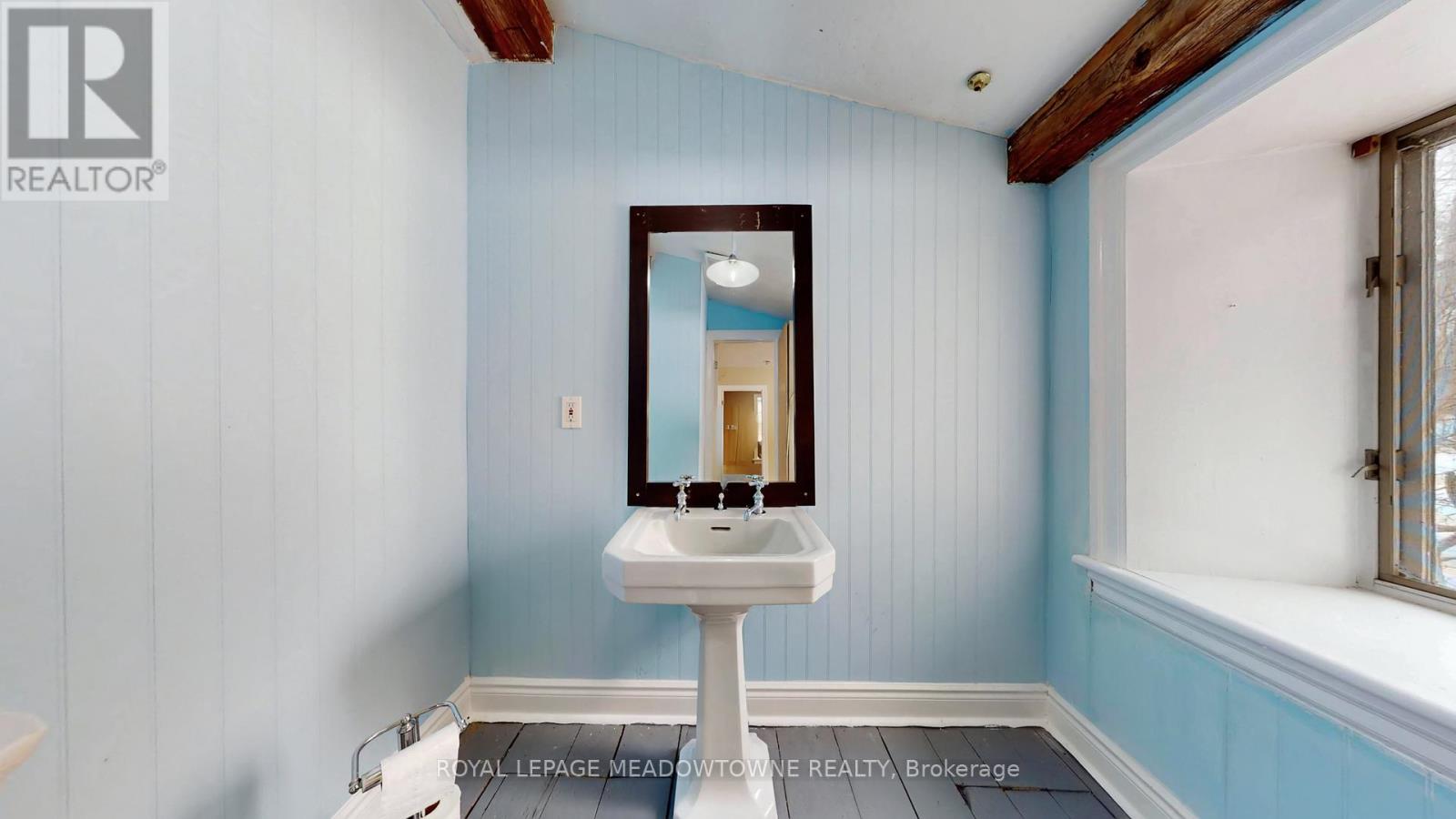 2nd Main Floor Powder Room