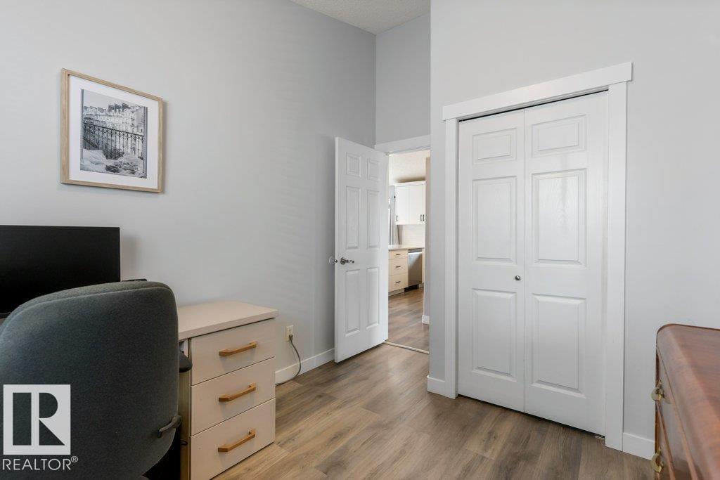 1 ERINWOODS PL, St. Albert