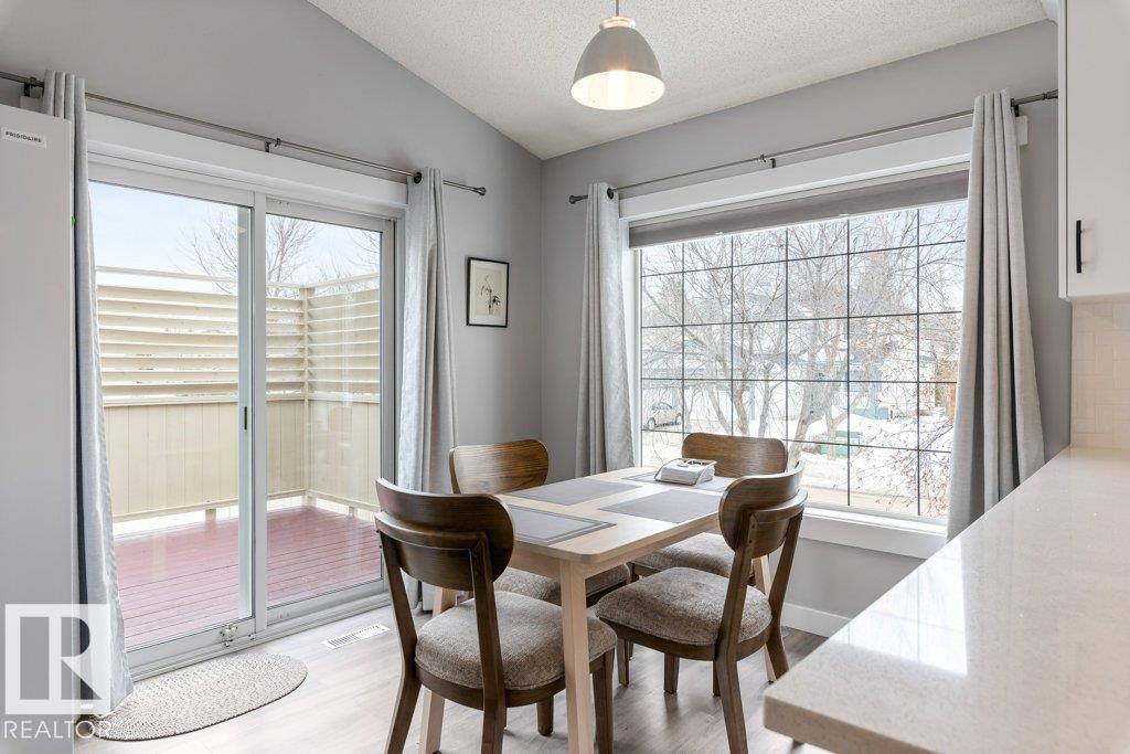 1 ERINWOODS PL, St. Albert