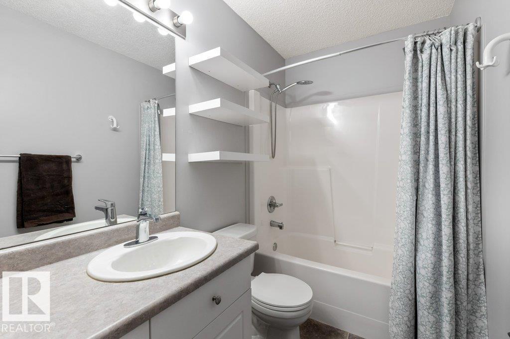 1 ERINWOODS PL, St. Albert