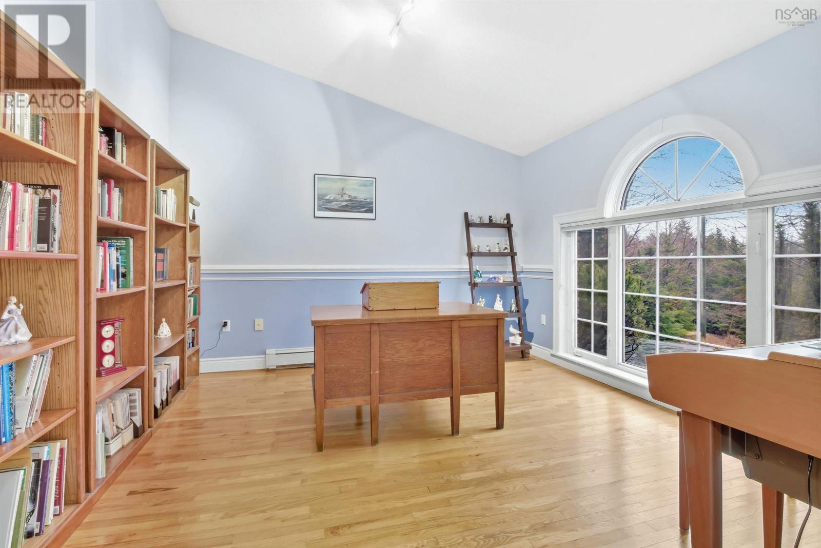 Property 14 of 47 of 68 Glen Arbour Way