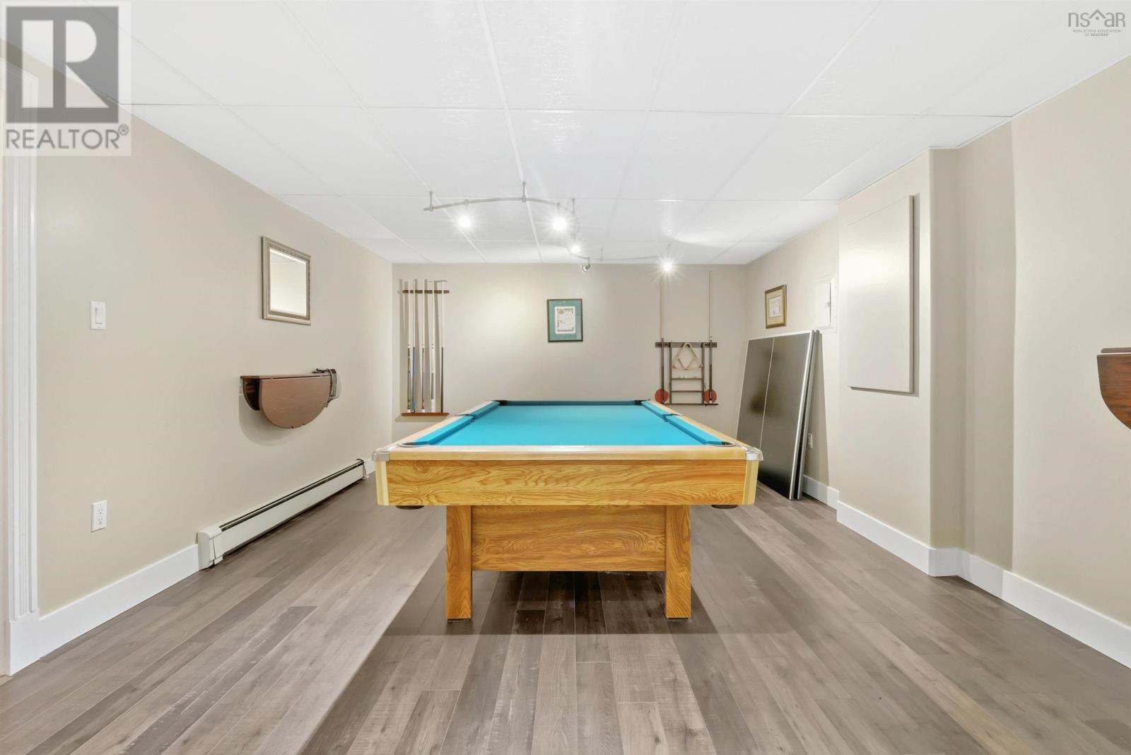 Property 33 of 47 of 68 Glen Arbour Way