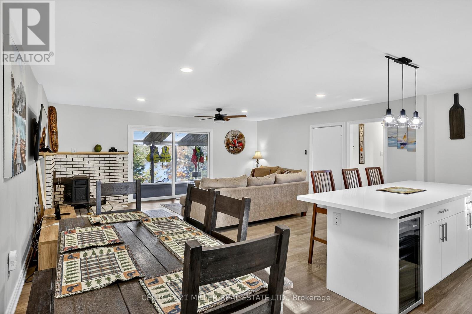 733 MARBLE POINT ROAD - 8