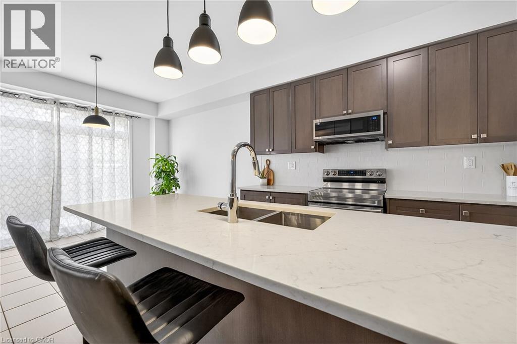20 ARMES Street - 11