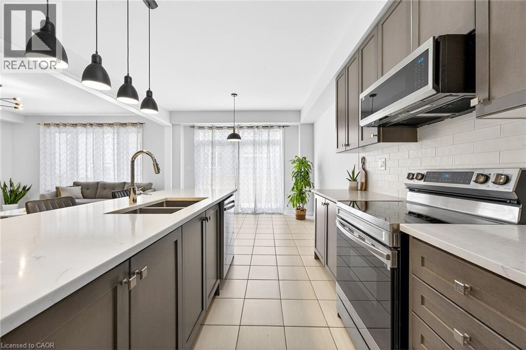 20 ARMES Street - 16