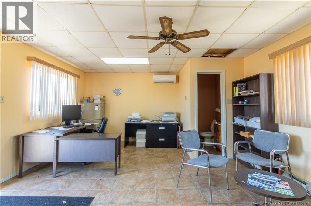 5049 ROUTE 15 - 31