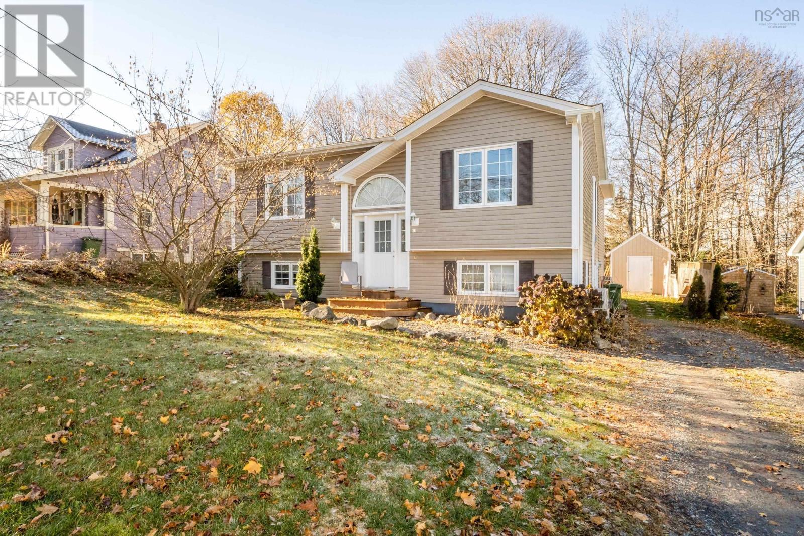 Property 2 of 47 of 26 Kent Avenue