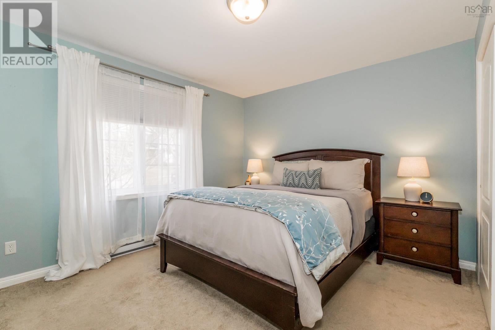 Property 21 of 47 of 26 Kent Avenue