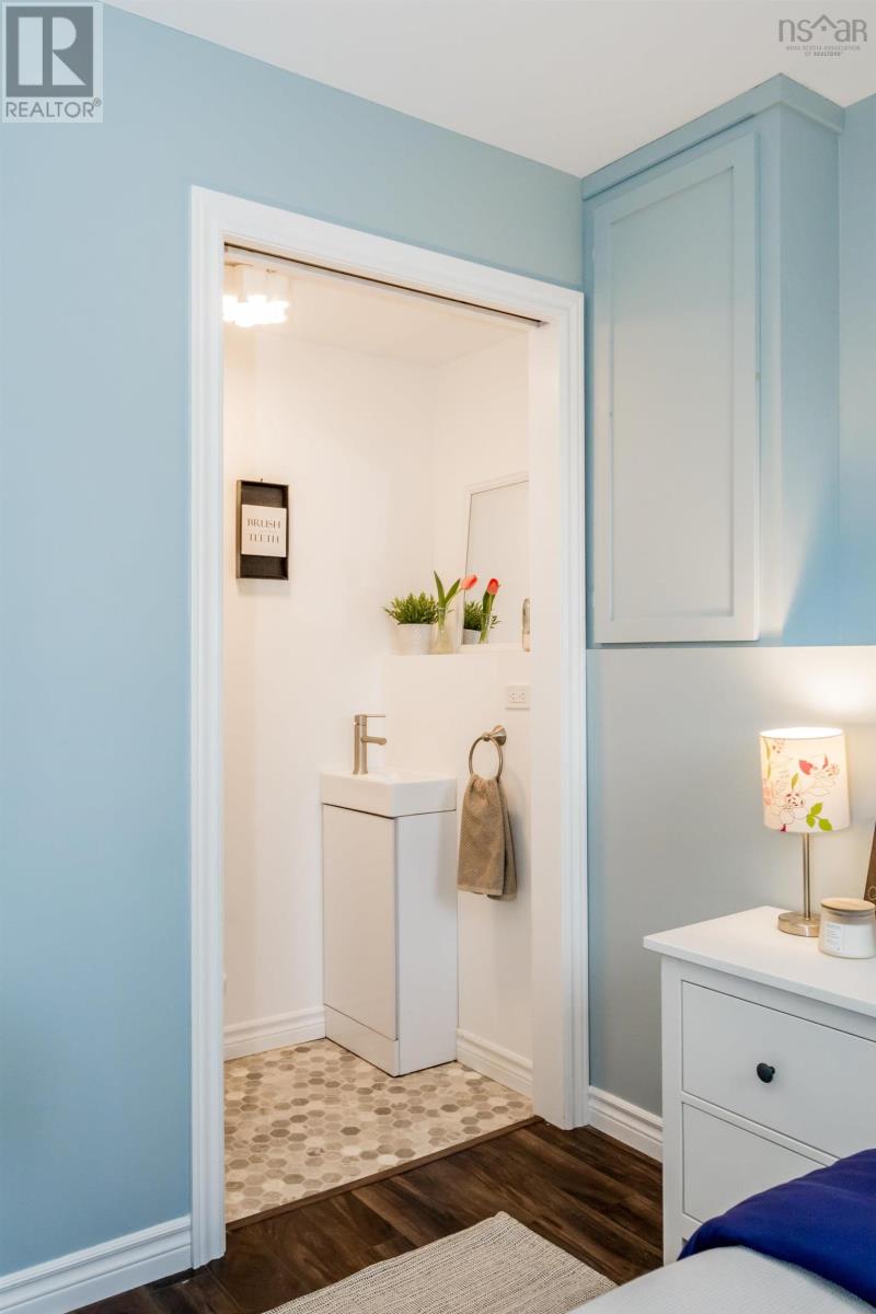 Property 33 of 47 of 26 Kent Avenue