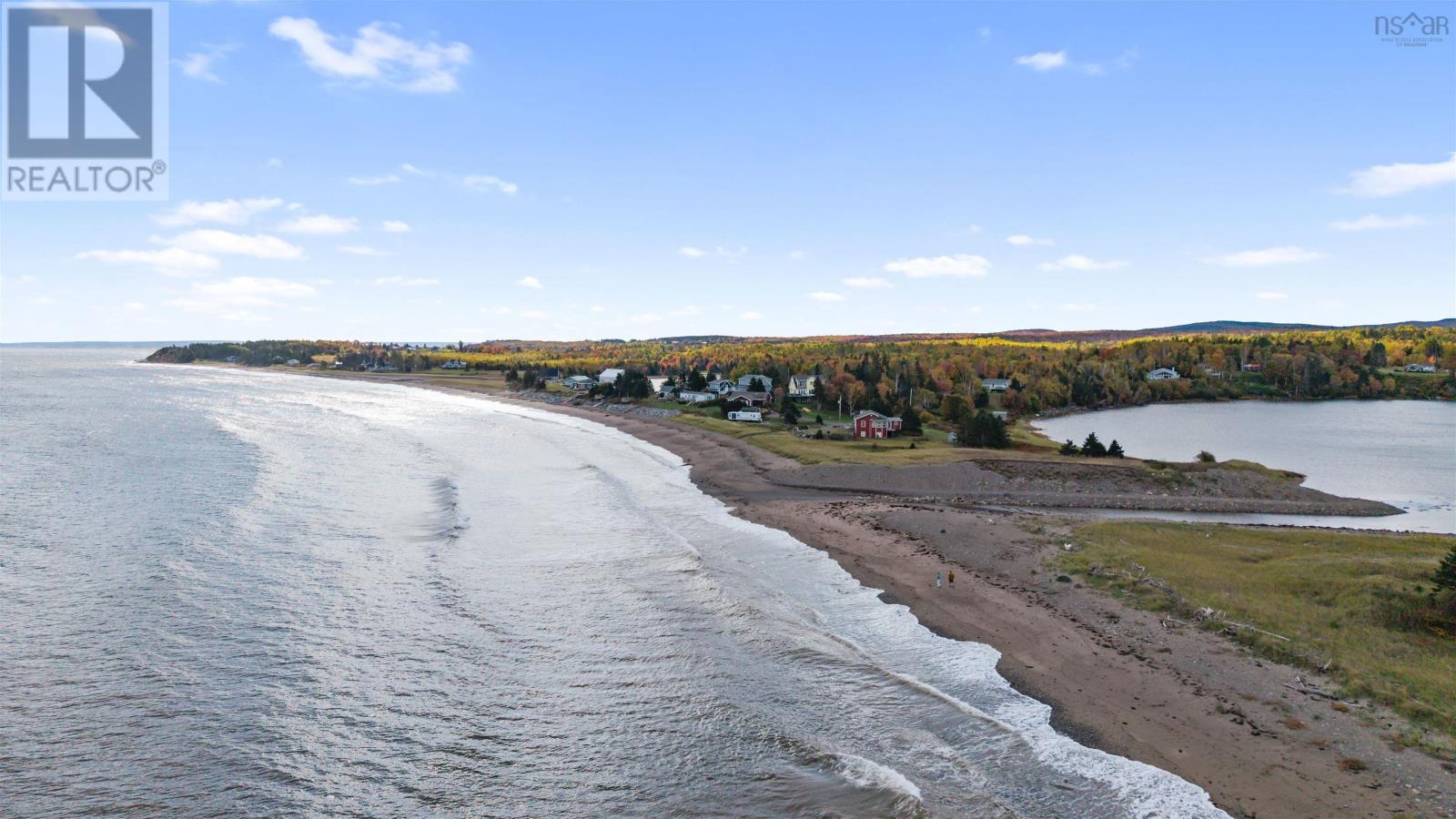 Property 8 of 50 of 83 Bay Loch Road