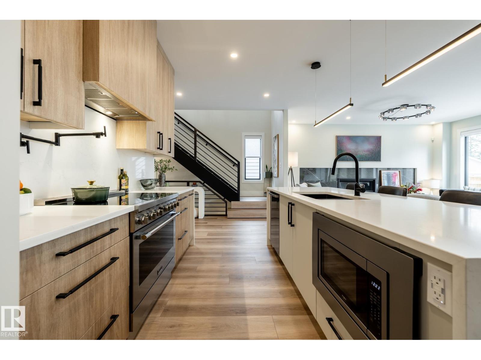 9503 142 ST NW, Edmonton