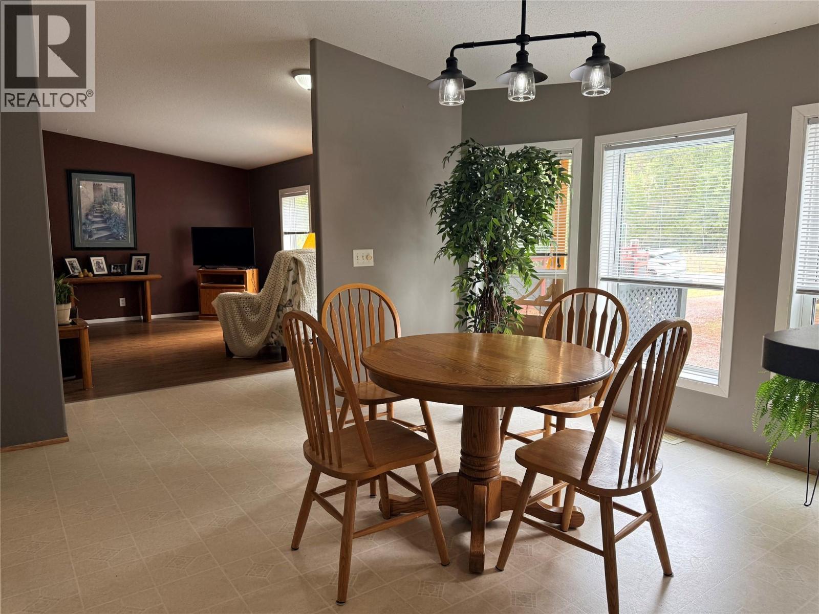 2135 HUNTER FRONTAGE Road - 13