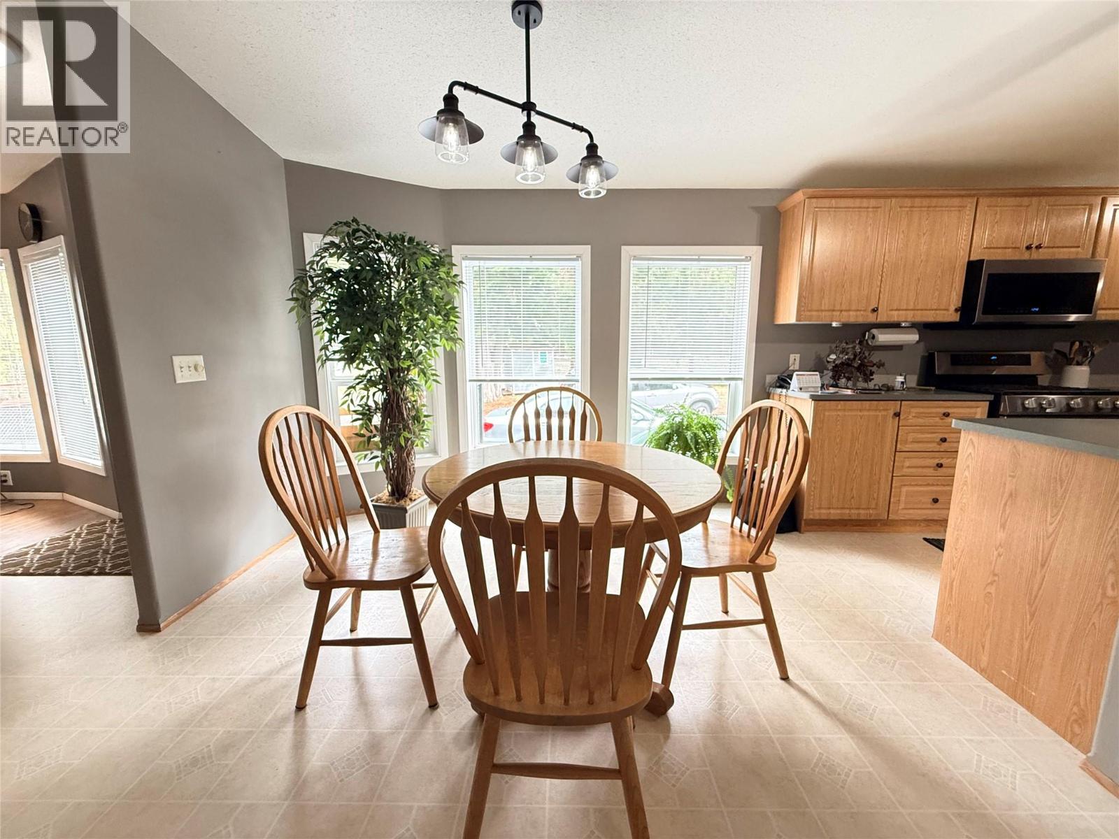 2135 HUNTER FRONTAGE ROAD - 15