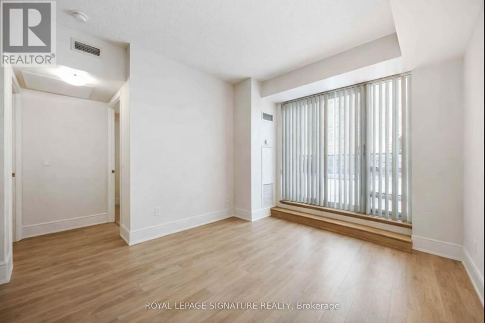 #403 181 WYNFORD DRIVE - 11