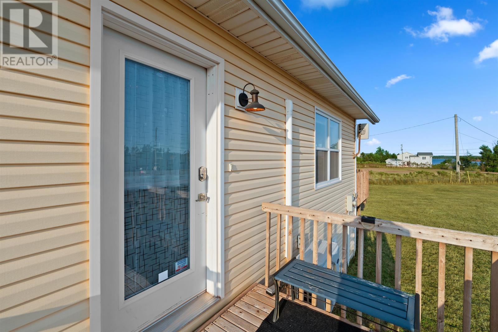 11 HEBRIDES LANE - 16