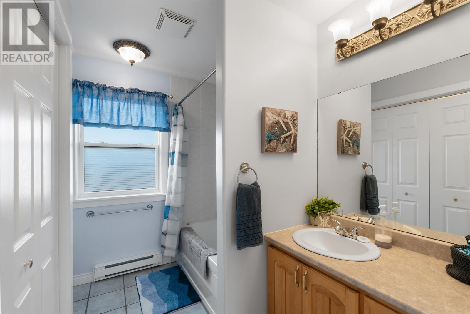 11 HEBRIDES LANE - 30