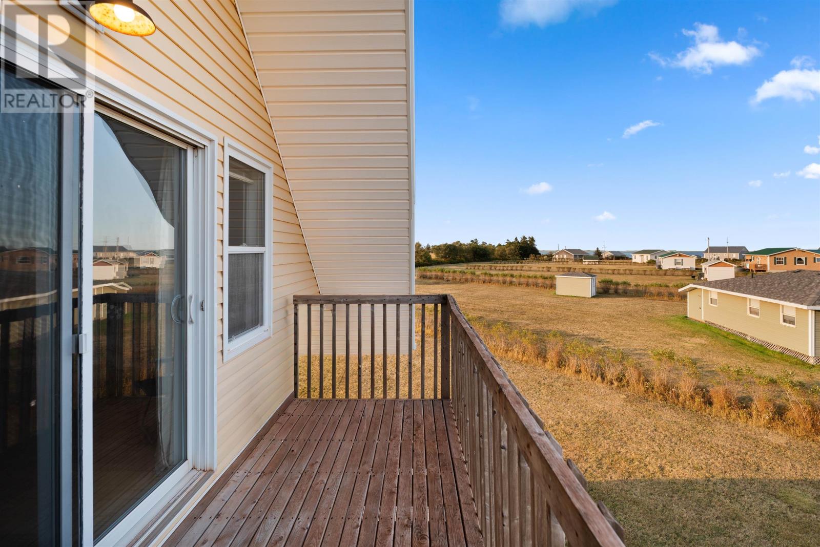 11 HEBRIDES LANE - 40