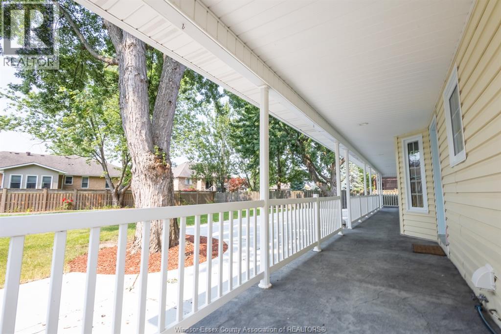 591 OLD TECUMSEH ROAD - 22
