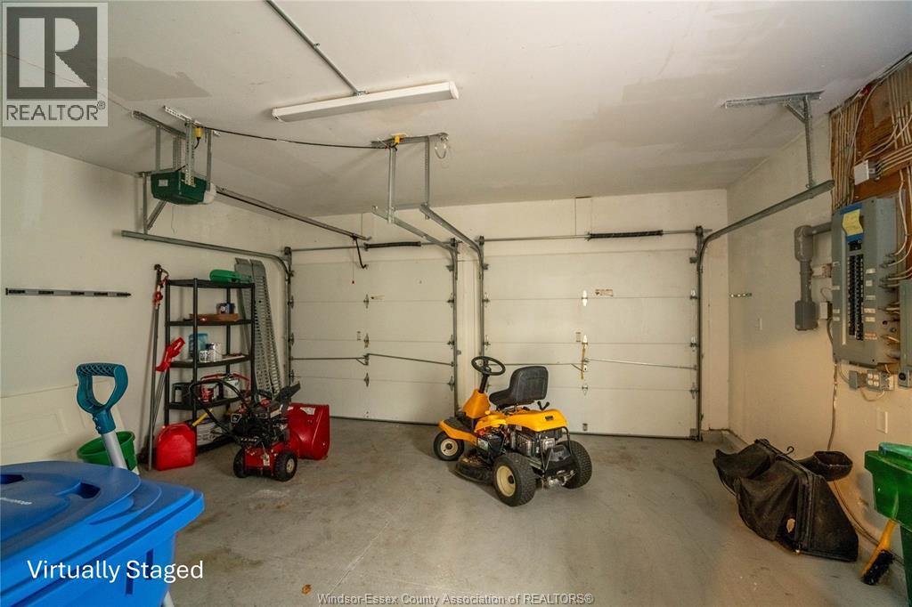 591 OLD TECUMSEH ROAD - 18