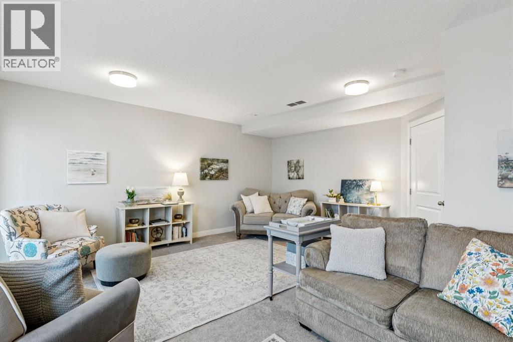 1502 Jumping Pound Common, Cochrane