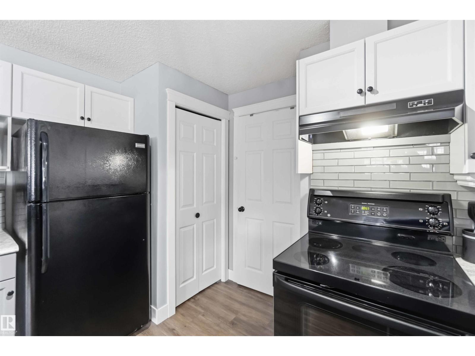 #11 1179 SUMMERSIDE DR SW, Edmonton