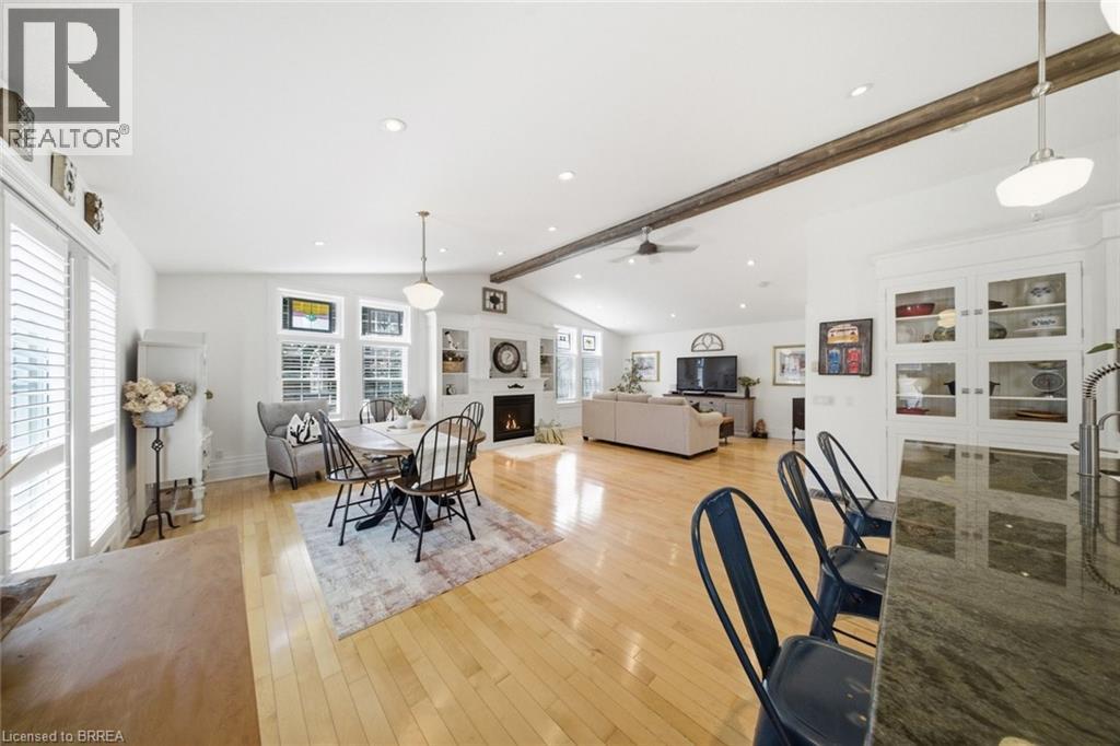 108 WILLIAM Street, Brantford, Ontario N3T3L1 - Photo 3