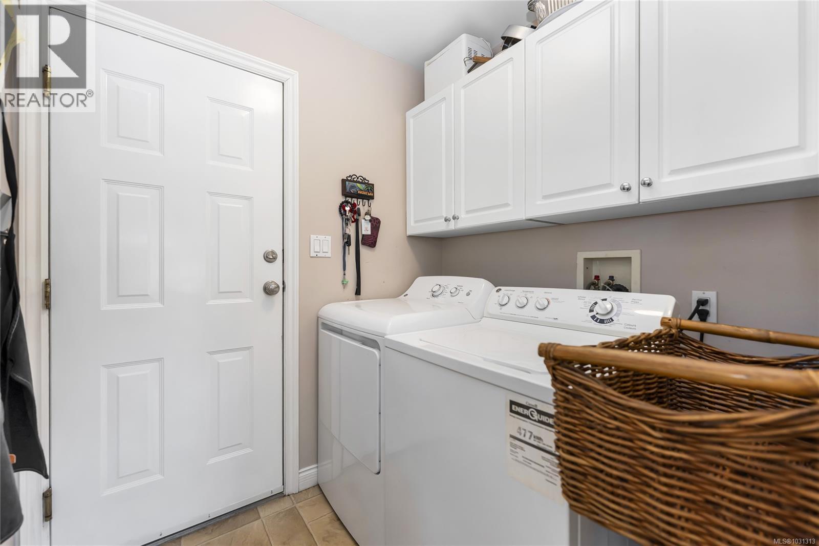  1694 Eagle View Place, Duncan