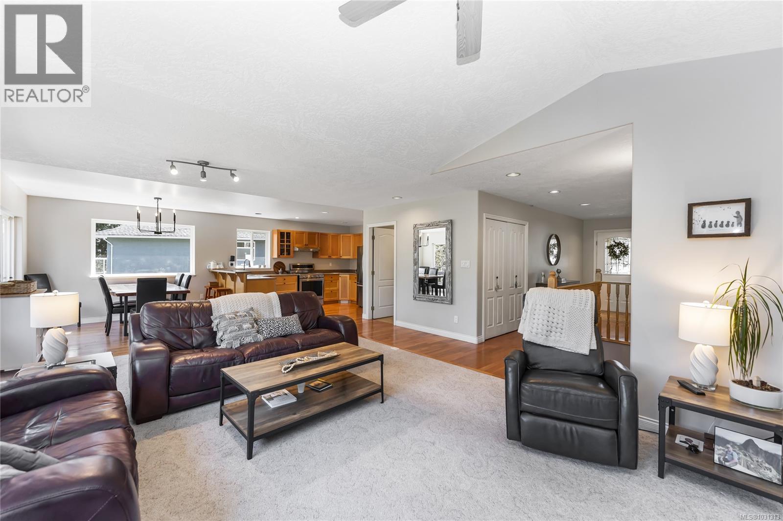  1694 Eagle View Place, Duncan