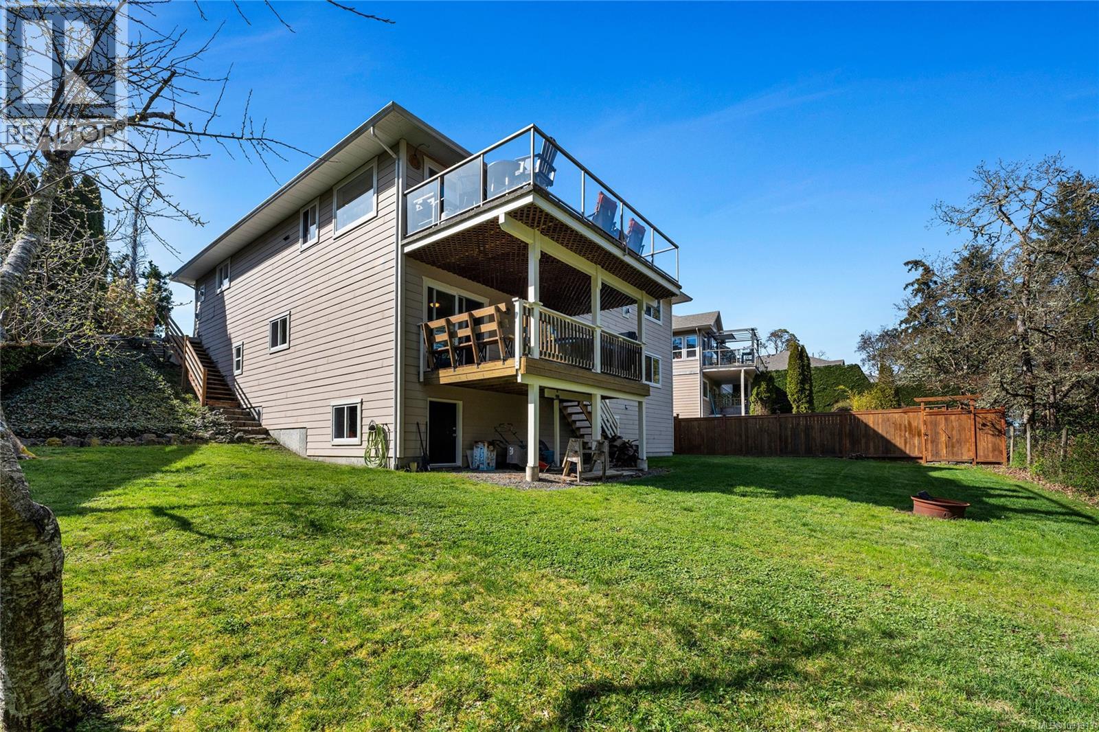  1694 Eagle View Place, Duncan