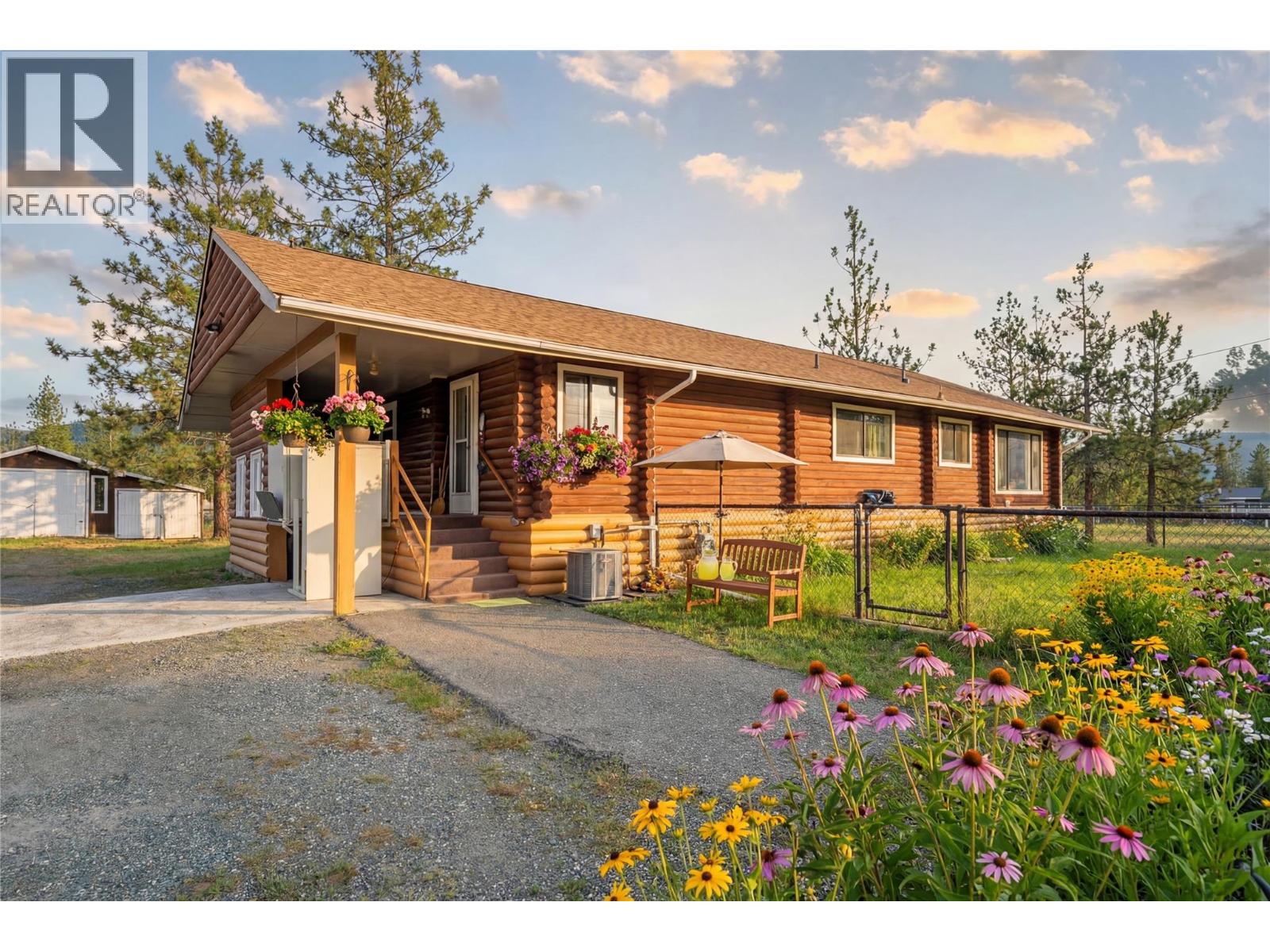 2536 Kinvig Street - 1